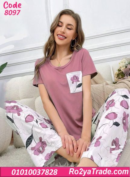 بيجامة حريمي ورد صيفي ناعم