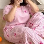 بيجامة نسائية بيج سايز فيونكات