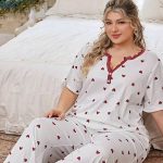 بيجامة قلوب بيج سايز